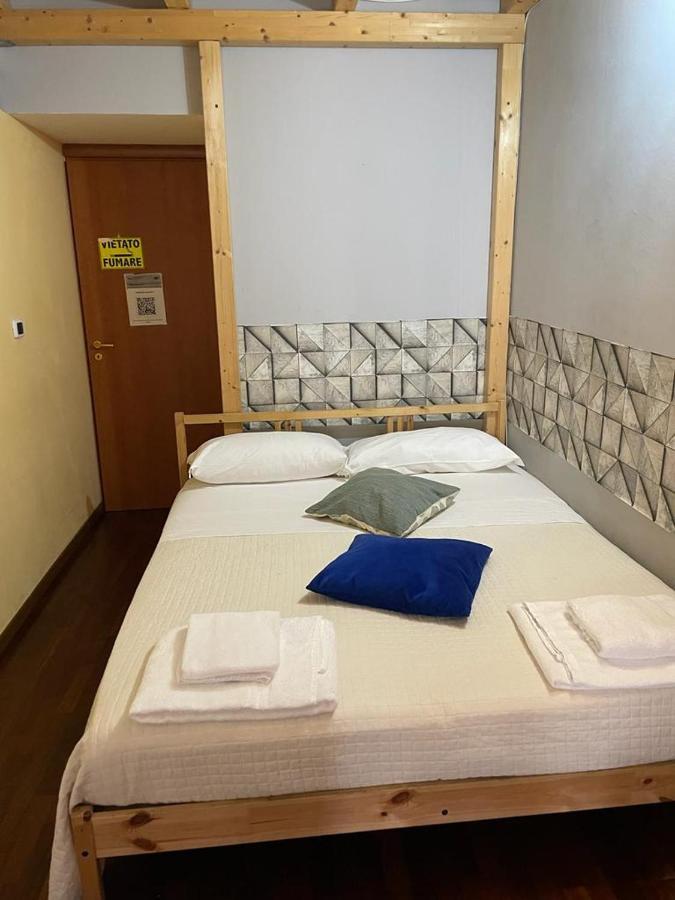 Locami Holiday&Rooms Suite Jolanda 卡塔尼亚 外观 照片