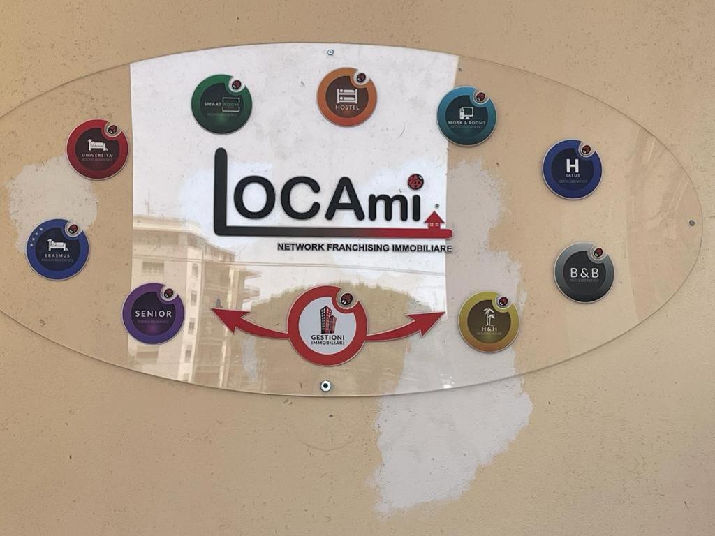Locami Holiday&Rooms Suite Jolanda 卡塔尼亚 外观 照片